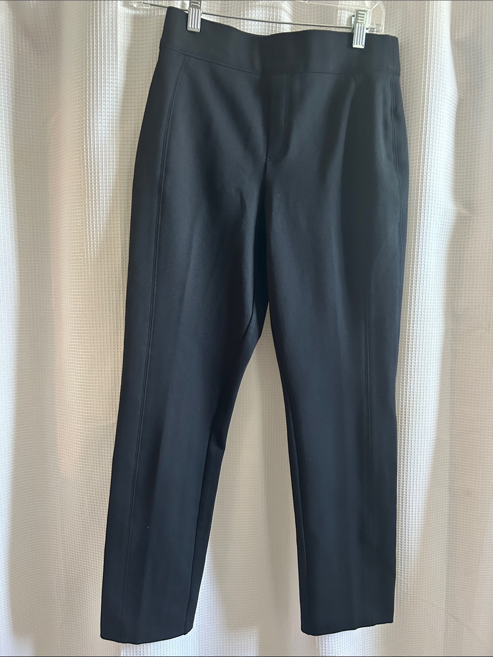Spanx Classic BlackStraight-Leg Pants, NWOT, Small P, Figure flattering
